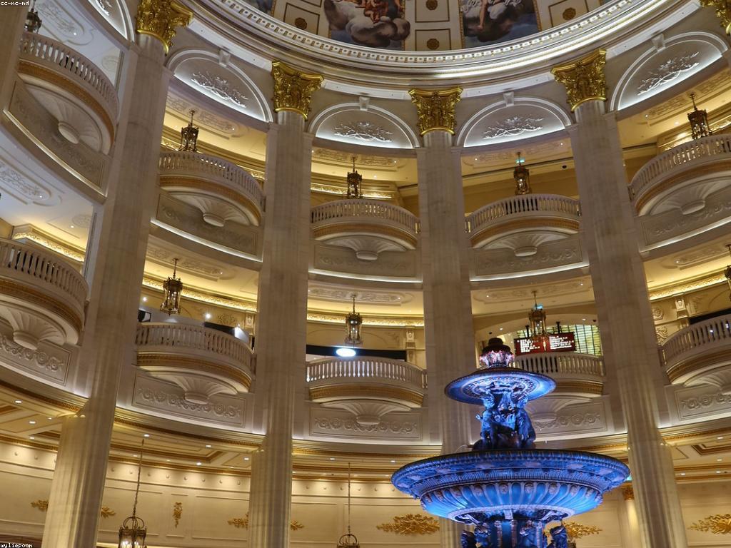 កម្មវិធីស្តិបអ៊ីនធឺណេត: ការសិក្សាផ្នែកនិងការសិក្សាពីគន្លង